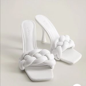 NWT mango white mule sold out everywhere